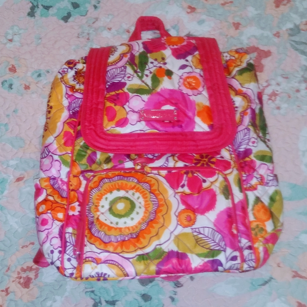🌻VERA BRADLEY CLEMENTINE PUFFY BACKPACK